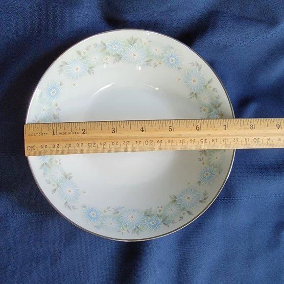 Noritake Blue Charm #6978 Set of Two 7 3/8" Soup Bowls - Picture 2 of 4